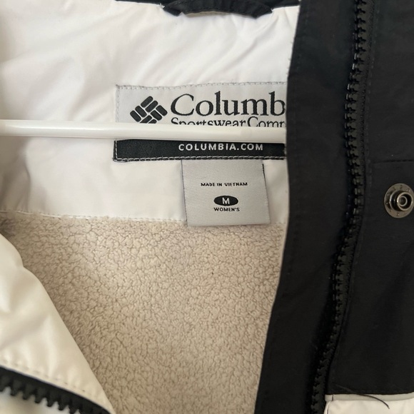 Columbia Black and White Jacket - Picture 2 of 6